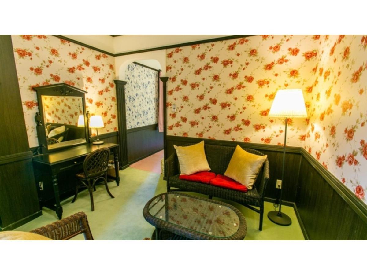 Restaurant & Hotel Traumerei - Vacation Stay 47810V Hakuba Bagian luar foto